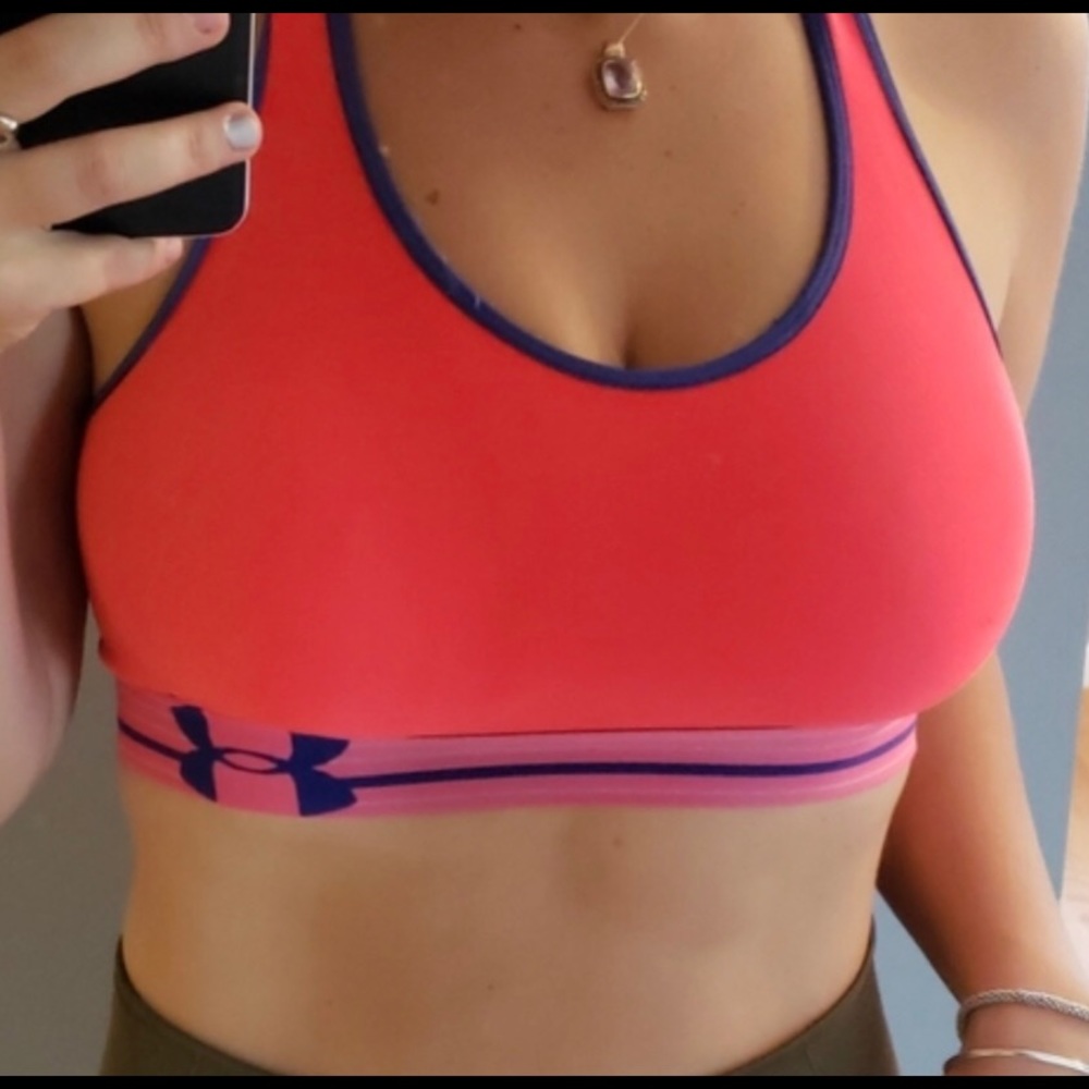 Under Armour sports bra xs